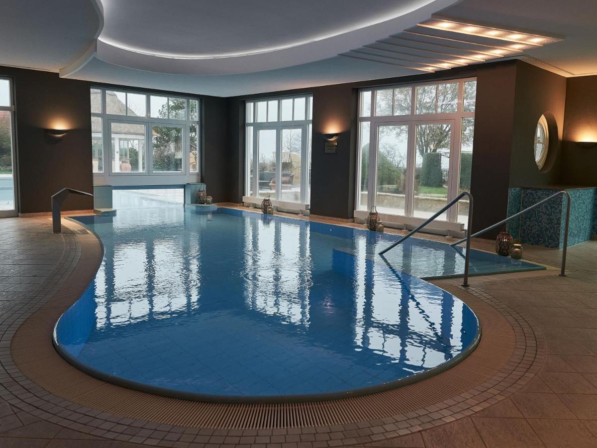 A-Rosa Ostseehotel Кюлунгсборн Экстерьер фото